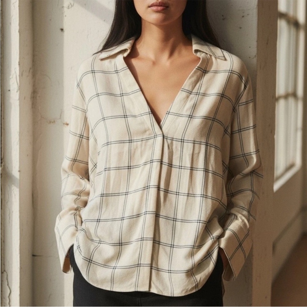 Vince Plaid Blouse Small Beige Black Windowpane V-Neck Eco Wool Blend